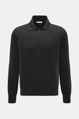The Row Strickpolo 'Miranne' schwarz, frontale Nahaufnahme, Slim Fit mit feinem Strickbild, Polokragen mit Zipper, weicher Griff aus Kaschmir-Baumwolle, Rippbündchen.