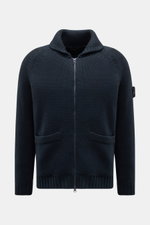 Stone Island Cashmere Strickjacke 'Ghost Piece' navy, frontale Ansicht, reiner Cashmere, Kapuze, Zwei-Wege-Reißverschluss, Raglanärmel, tonales Kompass-Badge, Hüfttaschen, flex. Rippbündchen, herausnehmbares windabweisendes Futter.