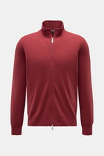 Front view of Gran Sasso Cashmere Strickjacke dunkelrot, a slim fit, dark red cashmere zip-up cardigan with ribbed cuffs and hem.

Description: <p>Sportives Basic von GRAN SASSO: Diese edle Strickjacke wurde aus anschmiegsamem Cashmere gefertigt und ist d
