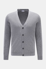 Front view of von Braun Cashmere Cardigan grau meliert, slim fit grey melange cashmere with five-button placket and elastic rib cuffs.

Description:  
<p>Basic für die Übergangszeit aus mongolischem Cashmere: Der VON BRAUN Cardigan ist ein echter Klassike
