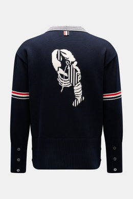 Thom Browne Cardigan navy, Rückansicht, reine Baumwolle, mittelfeines Strickbild, V-Ausschnitt, Leistentaschen, markentypisches Weblabel, Motiv-Strickdetail, Knopfleiste.