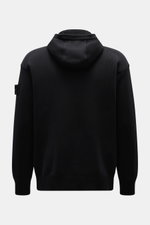 Stone Island Strickjacke 'Ghost Piece' schwarz, Rückansicht mit Kapuze, Regular Fit, Baumwolle-Cashmere-Mix, weiches Strickbild, tonales Badge am Oberarm.