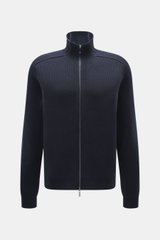 Emporio Armani Strickjacke navy aus reiner Schurwolle, weicher Griff, mittelgrobes Patent-Strickmuster, tonale Strukturstreifen, Regular Fit, Stehkragen, Zwei-Wege-Reißverschluss, verdeckte Fronttaschen, tonales Logo-Stitching, Zungenraglan-Ärmel, Rippbün