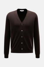 Malo Cashmere Cardigan dunkelbraun, Slim Fit, von vorne fotografiert, mit V-Ausschnitt, Fünf-Knopf-Leiste, Rippbündchen, feinem Strickbild, sehr weich.