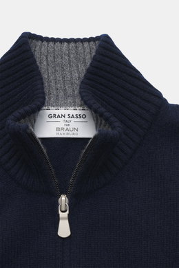 Close-up front view of the Gran Sasso Cashmere cardigan navy showing ribbed stand-up collar, two-way zipper, pure cashmere, soft feel, medium fine knit pattern, and regular fit.