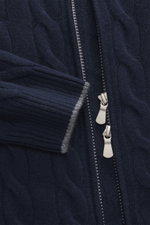 Close-up front view of Gran Sasso Cashmere cardigan off-white showing soft cashmere cable knit texture, two-way zipper, and rib-knit cuffs.