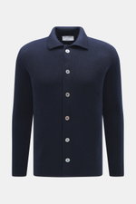 Gran Sasso Cashmere Cardigan navy, frontale Ansicht, reiner Cashmere, schwerer Patentstrick, Umlegekragen, Regular Fit, Perlmuttknöpfe, weicher Griff.