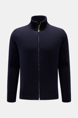 B.F. Knitwear Merino Strickjacke navy aus reiner Merinowolle, Slim Fit, mittelgrobes Strickbild, Stehkragen, Zwei-Wege-Reißverschluss, frontal fotografiert.
