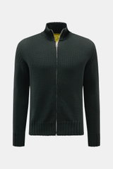B.F. Knitwear Merino Strickjacke dunkelgrün, Frontansicht, Slim Fit, Stehkragen, Zwei-Wege-Reißverschluss, Merinowolle, weicher Griff, Rippbündchen.