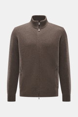 Della Ciana Strickjacke graubraun meliert, frontal fotografiert, Mix aus Cashmere und Merinowolle, weicher Griff, mittelfeines Strickbild, Regular Fit, Zwei-Wege-Reißverschluss, Stehkragen, flexible Rippbündchen.