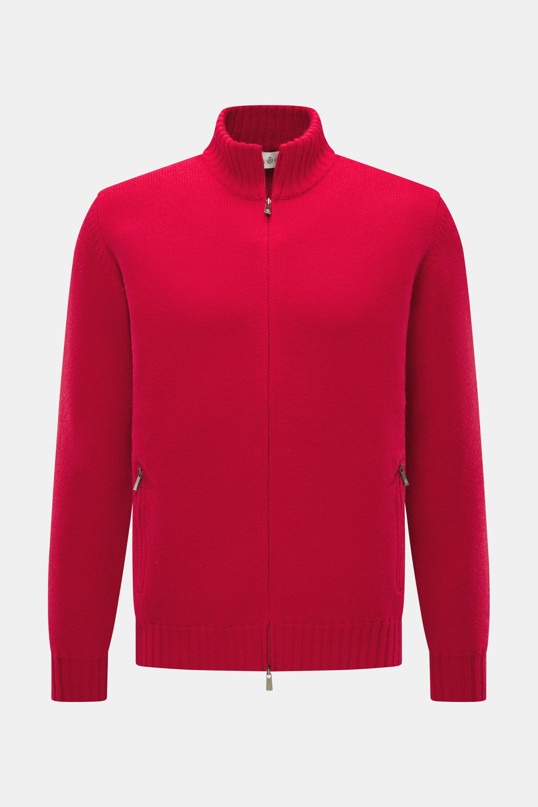 Della Ciana Strickjacke rot, frontal fotografiert, Regular Fit, Mix aus Cashmere und Merinowolle, weicher Griff, mittelfeines Strickbild, Stehkragen, Zwei-Wege-Reißverschluss, flexible Rippbündchen.