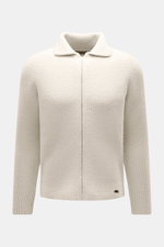 Massimo Osti Studio Strickjacke creme, frontal fotografiert, Slim Fit mit voluminösem Strickbild, Umlegekragen, robuster Reißverschluss, weich, Wolle-Microfaser-Mix.