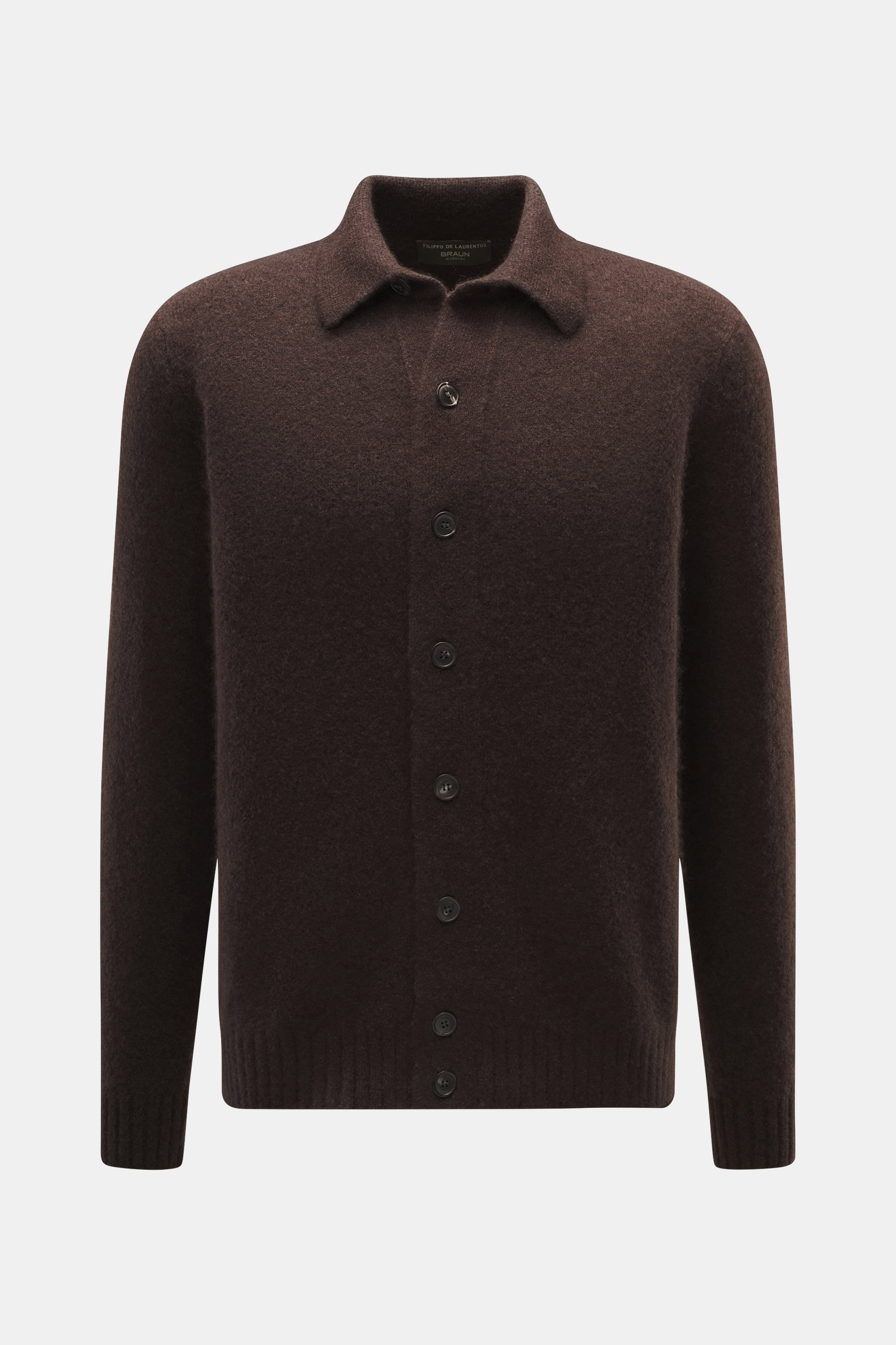 Front view of Filippo de Laurentiis Cardigan dark brown, made from mix of cashmere, silk, microfiber, very soft, voluminous feel, medium-fine knit, oversized fit, turn-down collar, flexible ribbed cuffs.