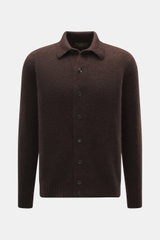 Filippo de Laurentiis Cardigan dunkelbraun, frontale Nahaufnahme, Mix aus Cashmere, Seide, Microfaser, weicher Griff, mittelfeines Strickbild, Oversized Fit, Umlegekragen, flexible Rippbündchen.
