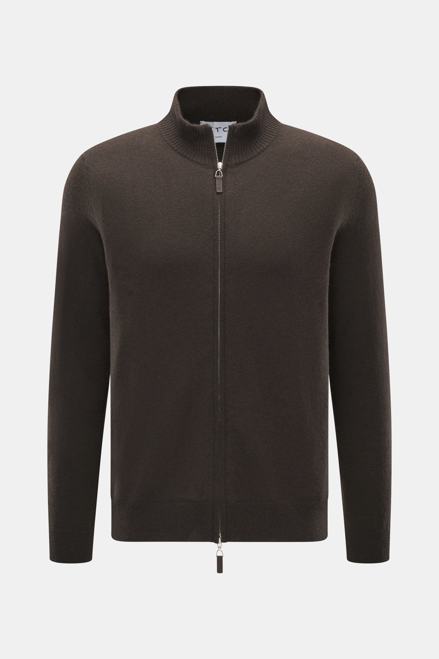 FTC Cashmere Strickjacke dunkelbraun, Frontansicht, Fair-Trade-Cashmere, feines Strickbild, Stehkragen, Zwei-Wege-Reißverschluss, weicher Griff.