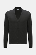von Braun Merino Feinstrick-Cardigan anthrazit, Slim Fit, aus reiner Merinowolle, weich, mit Fünf-Knopf-Leiste, aufgesetzten Hüfttaschen, flexible Rippbündchen, Frontansicht.