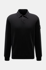 Stone Island Longsleeve Sweat-Poloshirt 'Ghost Piece' schwarz, frontal fotografiert, weicher Baumwollsweat, Regular Fit, Polokragen, Patch am Oberarm.