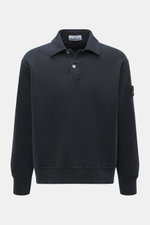 Stone Island Sweat Longsleeve-Poloshirt navy, frontale Nahaufnahme, Sweat aus reiner Baumwolle, Regular Fit, Polokragen, Zwei-Knopf-Leiste, Kompass-Badge, flexible Rippbündchen, leicht griffige Haptik.