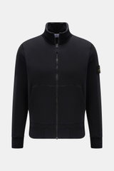 Stone Island Sweatjacke dark navy, frontale Aufnahme, garment dyed Baumwolle, Regular Fit, Stehkragen, Kängurutasche, Reißverschluss, Kompass-Badge, Rippbündchen.