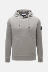Stone Island Hoodie grey shown from the front, timeless casualwear in pure cotton sweat fabric, soft touch, garment dyed, Regular Fit with kangaroo pocket and ribbed cuffs.