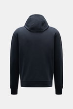 Rückansicht des navyfarbenen 04651/ A trip in a bag Kapuzenpullover 'IF Hoodie' navy, reine Baumwolle, elastische Qualität, sehr weicher Griff, Regular Fit, praktische Kapuze, kleines Weblabel, komfortable Rippbündchen.
