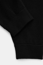 Close-up of the cuff and waistband of von Braun Cashmere jogger pants black, showing the soft knit texture from a side perspective.

Description: 
<p>VON BRAUN focuses on sporty comfort with these soft, warm cashmere jogger pants made from high-quality, f