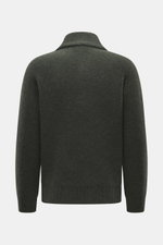 Rückansicht des dunkelgrün melierten 04651/ A trip in a bag Troyer 'Cloudy Wool' mit Regular Fit, mittlerem Strickbild, Troyer-Kragen, Knöpfen, weichem Griff, breiten Rippbündchen, Mix aus Schurwolle und Microfaser.