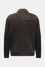 Rückansicht der Windsor Velourslederjacke 'Attilio' dunkelbraun aus feinem Veloursleder, Regular Fit, Umlegekragen, Zwei-Wege-Reißverschluss, schräge Hüfttaschen, geschmeidiges Innenfutter, zwei Innentaschen.
