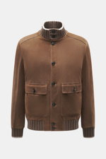 Fedeli Veloursleder-Blouson 'Verbier' graubraun, frontal fotografiert, Softleder, Slim Fit, Strickdetails aus Kaschmir, Knopfleiste, Taschen, Innenfutter.