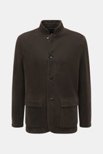 Frontansicht der Agnona Velourslederjacke dunkelbraun aus edlem Lammveloursleder mit Slim Fit, variablem Kragen, Vier-Knopf-Leiste und Fronttaschen.