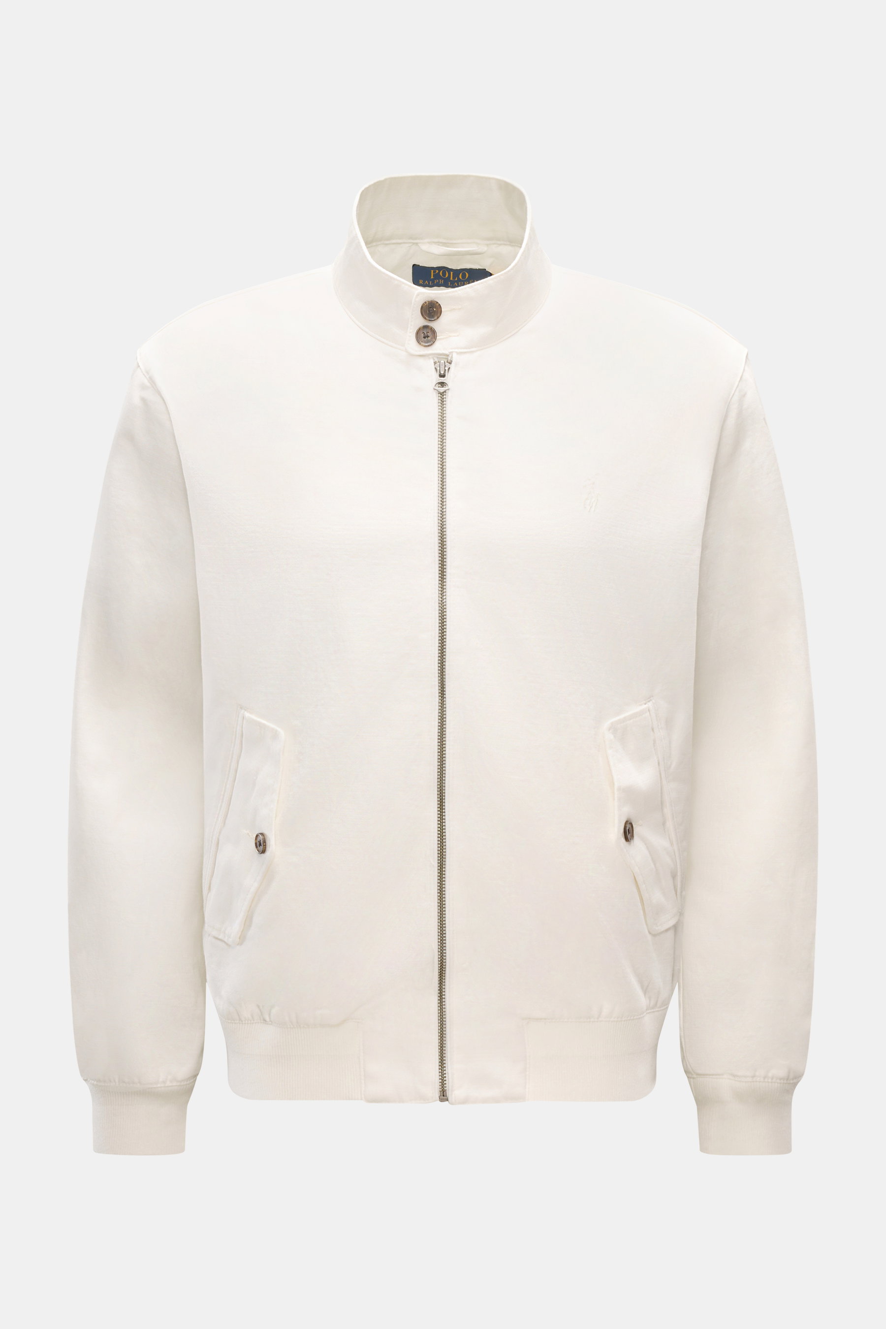 Polo Ralph Lauren Blouson weiß, frontal fotografiert, leichter Baumwolltwill, Slim Fit, Stehkragen mit Knöpfen, Reißverschluss, schräge Taschen, Rippbündchen.