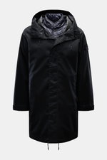 Stone Island Parka 'Twill Wool-TC Ghost Piece' navy, frontale Ansicht, leichter Wollparka mit herausnehmbarem, vegan gefüttertem Innenfutter, Kapuze, Rippbündchen und Ton-in-Ton Kompass-Badge.