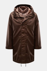Stone Island Parka 'Twill Wool-TC Ghost Piece' dunkelbraun, frontal fotografiert, mit Kapuze, herausnehmbarem Futter, Primaloft-Füllung und Regular Fit.