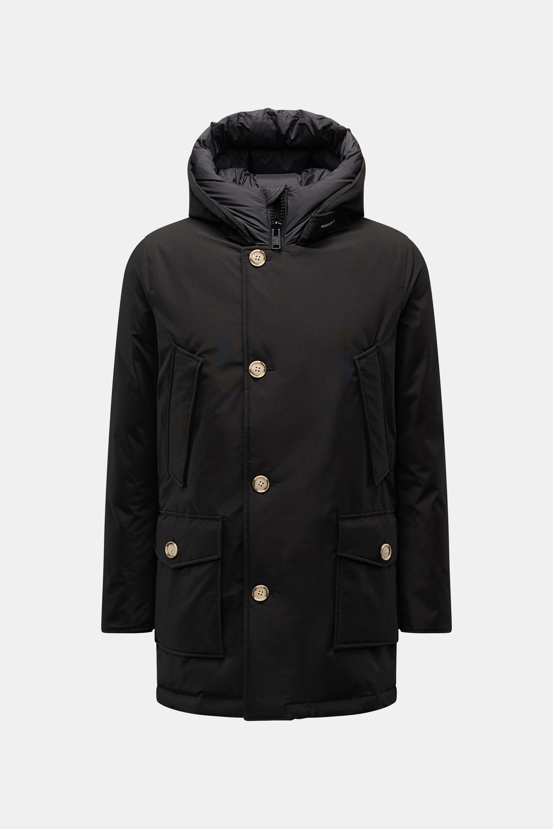 Woolrich Daunenparka 'Arctic Parka' schwarz, frontale Ansicht, Slim Fit, Mix Baumwolle/Microfaser, Daunenfüllung, Kapuze, Taschen, Knöpfe, bis –20 °C.