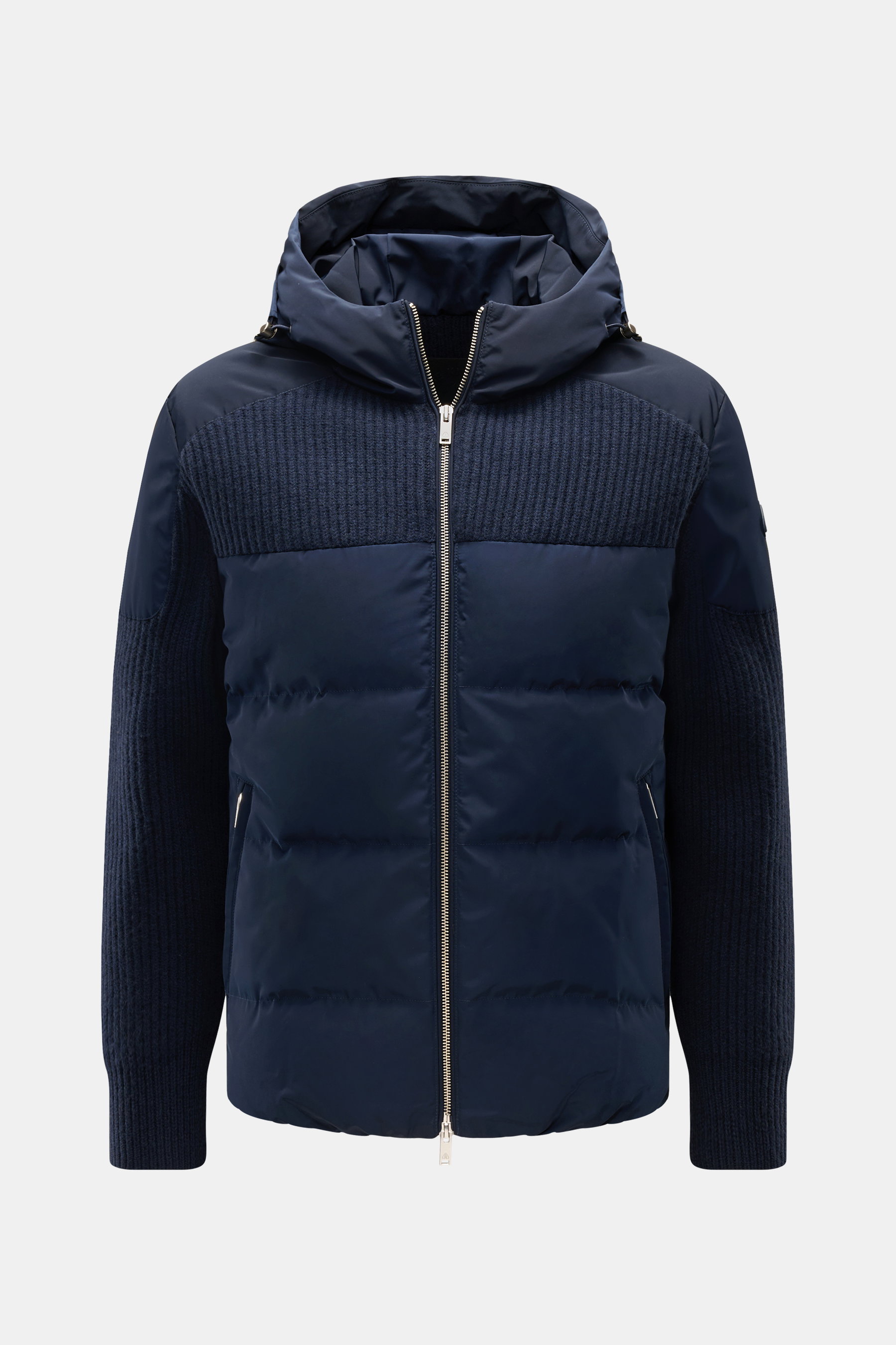 Moose Knuckles Daunenblouson 'Glenvale Knit Hybrid' navy, frontal fotografiert, mit Kapuze, leichter Daunenfüllung, Wollärmeln, Microfaser, Slim Fit, Reißverschluss.