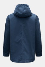 Stone Island Jacke 'Ghost Piece' dunkelblau, Rückansicht, Kapuze, Microfaser, regenabweisend, elastische Ärmelbündchen, Logo-Badge am Oberarm.