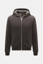 Front view of the Moorer Down blouson 'Brigno' grey-brown melange, a slim-fit knitted jacket with a hood, two-way zipper, elastic cuffs, and warm down filling. High performance at temperatures from above freezing to below: The knitted down blouson 'Brigno