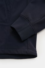 C.P. Company Softshell-Jacke 'C.P. Shell-R Goggle Jacket' navy, Detailaufnahme von Ärmel und Saum, recycelte Microfaser, weicher Griff, Slim Fit.