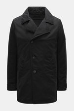 Stone Island Jacke 'David-TC Ghost Piece' schwarz, frontale Nahaufnahme, Slim Fit, Microfaser, Anti-Drop-Finish, wasser- und windabweisend, tonales Kompass-Badge am Ärmel.