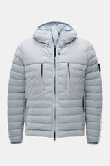 Front view of Stone Island Daunenjacke 'Seamless Tunnel Nylon Down-TC' rauchblau with hood, zipper, and pockets, made of high-quality microfiber.
