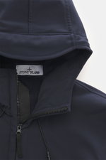 Close-up front view of Stone Island Softshell Blouson 'Light Soft Shell-R e.dye Technology' navy jacket hood and zipper, showing elastic microfiber, smooth feel, wind- and water-repellent fabric with drawstring hood.  

Description: <p>Whether for sportin