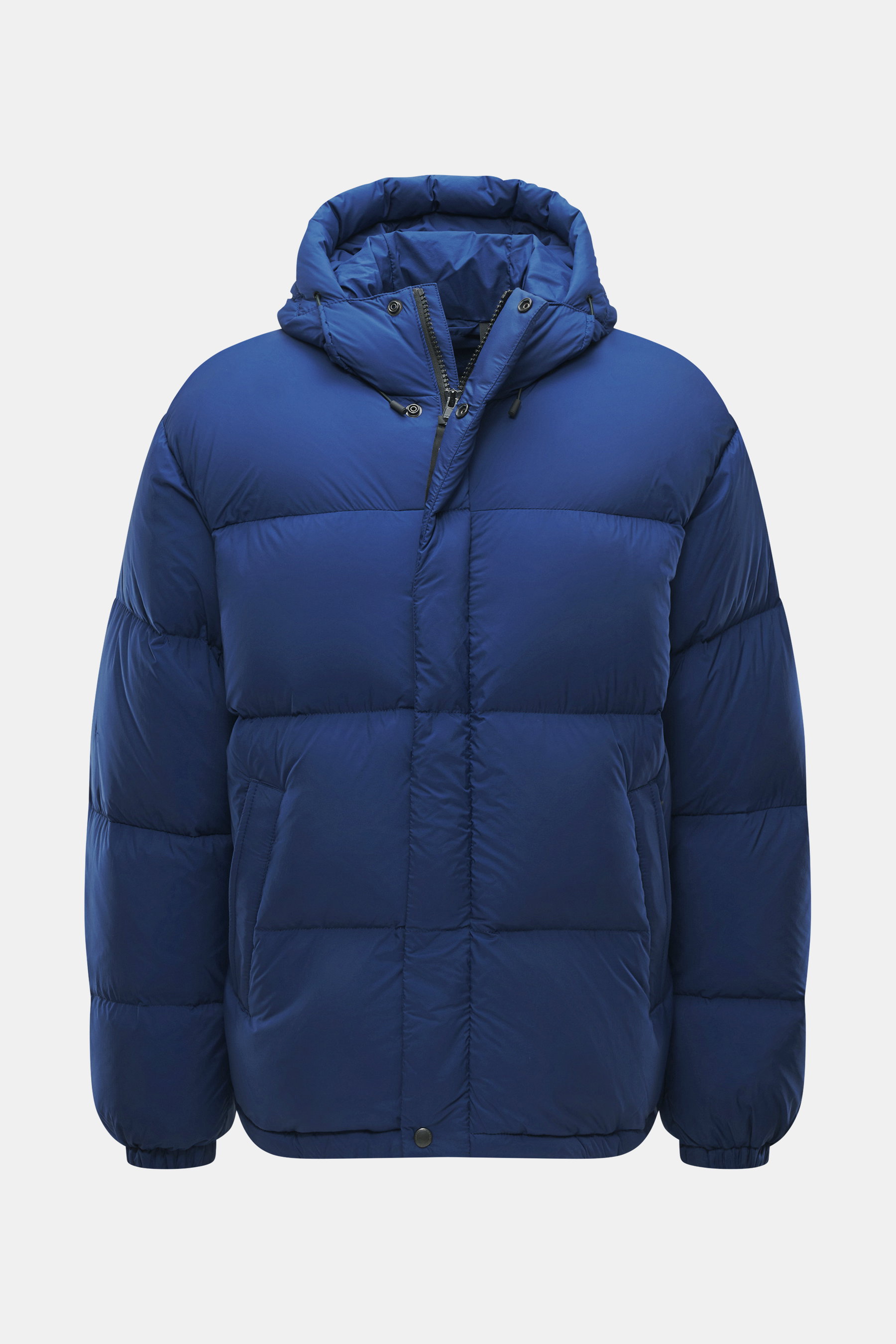 Canada Goose Daunenjacke 'Sterling' dunkelblau, Frontansicht, Oversized Fit, hochwertige Microfaser, wasserabweisend, wärmende Daunenfüllung, Kapuze mit Tunnelzug, Zwei-Wege-Reißverschluss, Leistentaschen mit Zipper, elastische Ärmelbündchen.