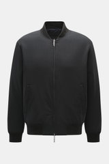 Emporio Armani Daunen-Wendeblouson navy, frontale Nahaufnahme, hochwertige Microfaser, weicher Griff, leichte Daunenfüllung, wendbar, Regular Fit, robuster Zwei-Wege-Reißverschluss, klassischer Blousonkragen, paspelierte Fronttaschen, elastische Saum- und