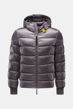 Parajumpers Daunenblouson 'Pharrell' grau, frontale Nahaufnahme, gesteppte Microfaser, Daunenfüllung, Kapuze, wasserabweisend, winddicht, Slim Fit, Reißverschluss, Belüftung, Rippbündchen, Innentaschen.
