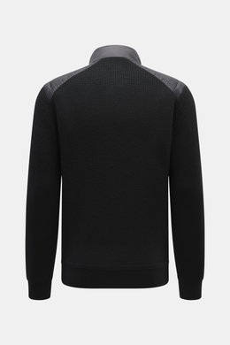 Back view of Belstaff Down knit jacket 'Compound' black, soft pure wool patent knit with quilted microfiber shoulders and stand-up collar.

Description: <p>Soft patent knit made of pure wool, combined with a pleasantly light down quilted front – BELSTAFF 