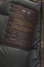 Close-up interior view of the Moorer Down jacket 'Albini' anthracite showing waterproof label on quilted lining, high-quality microfiber, soft touch, water-repellent, warming down filling, slim fit, two-way zipper, high-closing collar, detachable hood wit