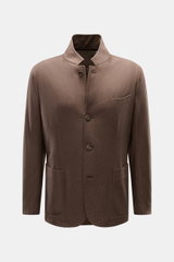 Fedeli Cashmere Jersey Jacket 'Damon' brown shown from the front, slim fit with variably wearable collar, four-button style, classic breast pocket, patch hip pockets, unconstructed design, and rear side vents, made from pure cashmere jersey with very soft