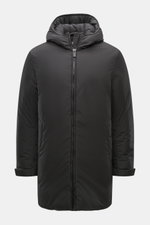 Sealup Parka 'Hurricane' dunkelgrau, frontal fotografiert, mit Kapuze, hochwertiger Microfaser, Regular Fit, wind- und wasserabweisend, Zwei-Wege-Reißverschluss, paspelierte Hüfttaschen, Ärmel mit Knopf, regulierbarer Saum, drei Innentaschen, geschmeidige