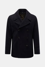 Sealup Cabanjacke 'Amalfi Peacoat' dark navy, frontal fotografiert, Slim Fit, weicher Woll-Cashmere-Mix, wattiert, breiter Reverskragen, drei Knopfleisten, schräge Taschen.