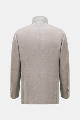 Brunello Cucinelli Cashmere Jacke beige meliert, wasserabweisend, Slim Fit, Rückansicht mit Stehkragen, weicher Griff, Halbfütterung, Seitenschlitze.